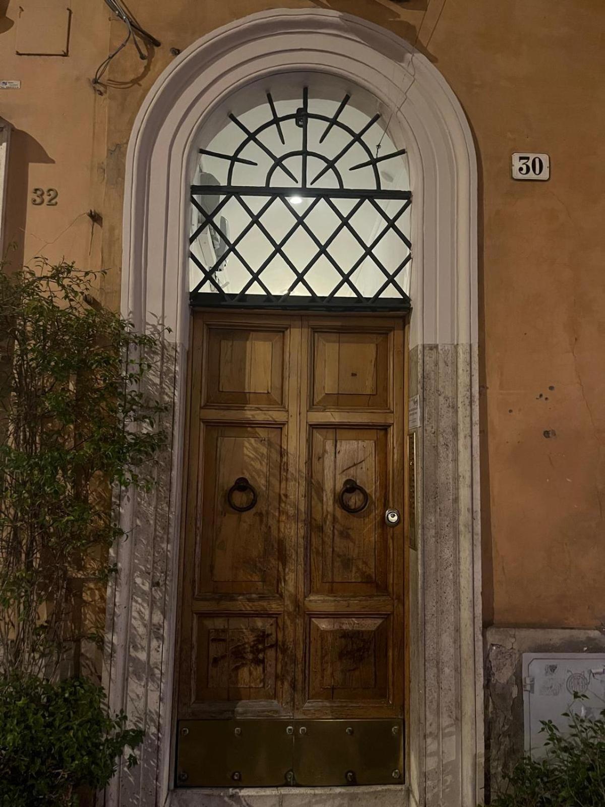Crispi 30 Stylish Apartment Rome Exterior photo